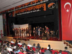 Evrensel Kolej