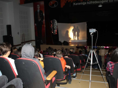 Evrensel Kolej